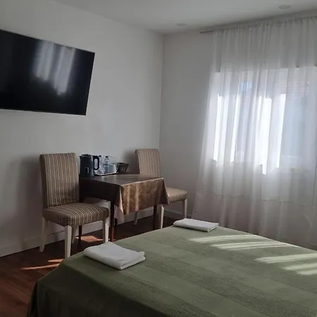 Séjour chez l'habitant The Coolest Place Near The Airport! Lisboa