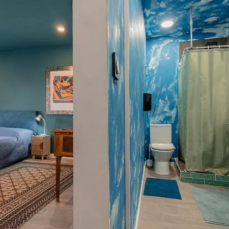 The Coolest Place Near The Airport! * Lisboa